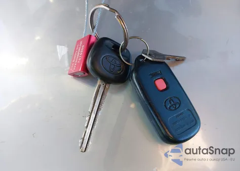 2006 Toyota Sequoia Sr5 V8 z USA, uszkodzony, nr VIN 5TDZT34A86S276743